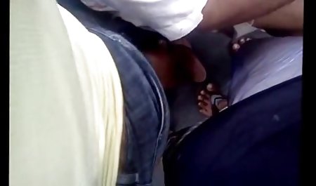 Seksi seks Bertiga sex indo jilbab dengan pasangan bagus