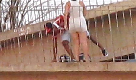 Rambut pirang remaja Holly Taylor video sex artis indonesia mendapat dipaku