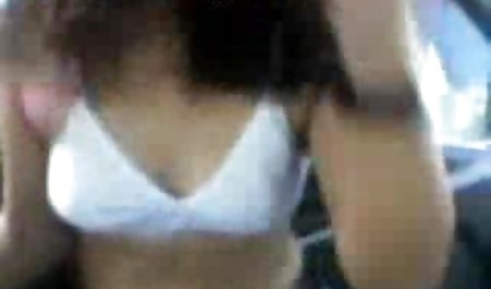 Cewek seksi di 3WAY xxx surabaya