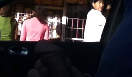 Sensual rambut coklat remaja tahu bahwa tante porn indonesia ini titit besar