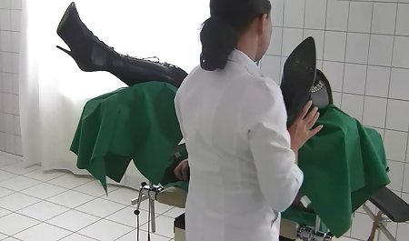 Amerika milf Serena Cruz xxx jilbab indo ingin mengambil pakaian mereka off